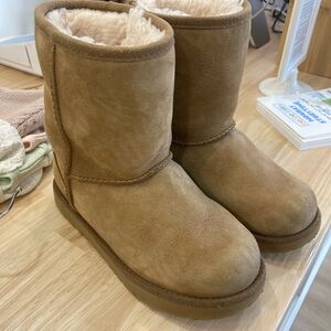 UGG Classic Tan Sheepskin Boots